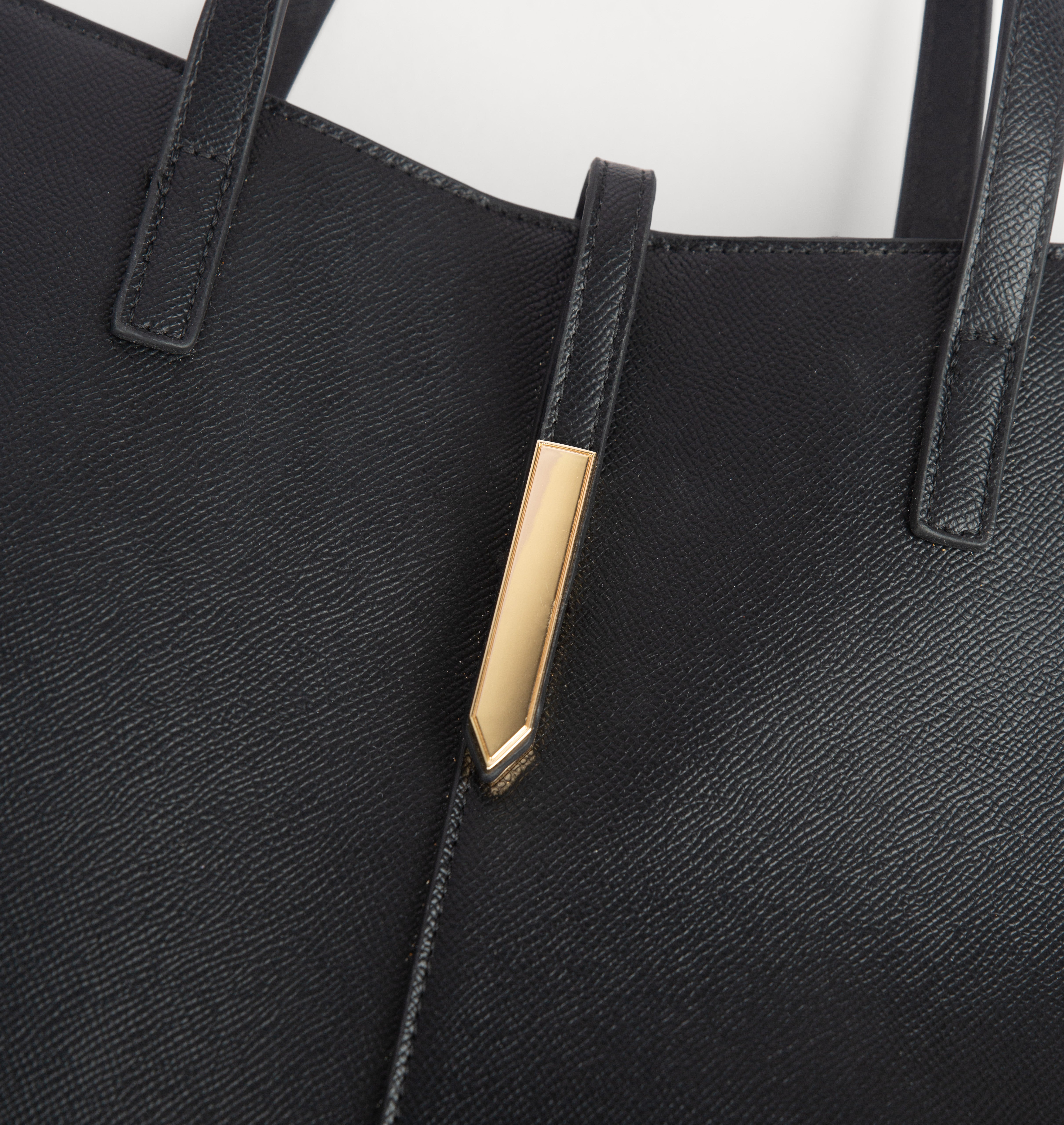 Vela Carryall - Black